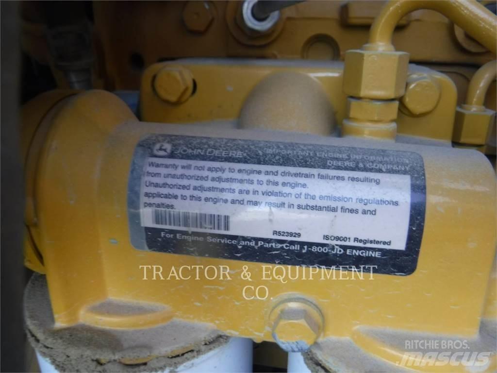 John Deere 872G Грейдеры
