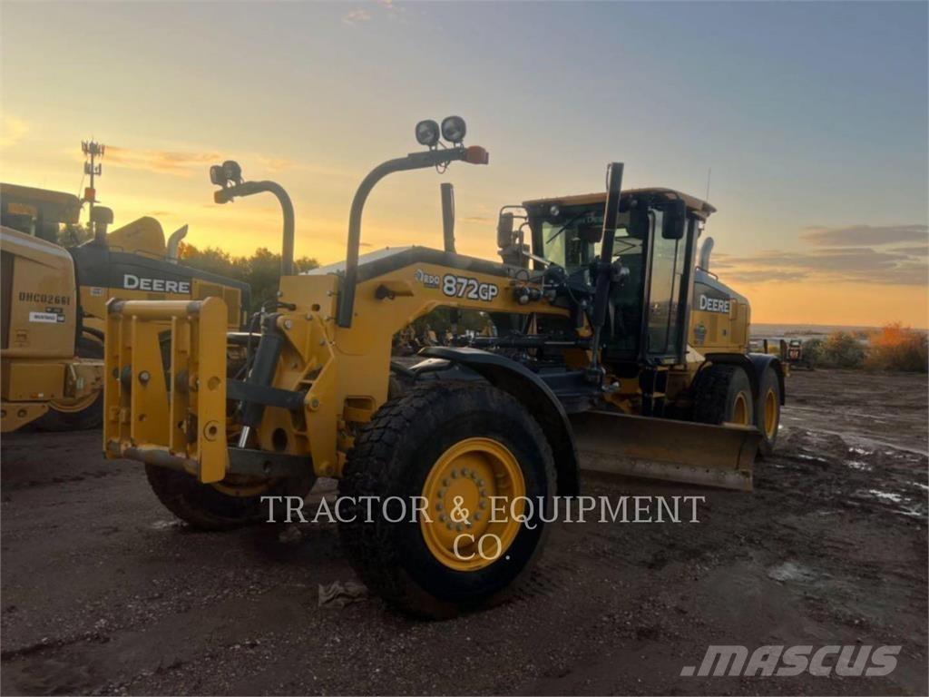 John Deere 872GP Грейдеры