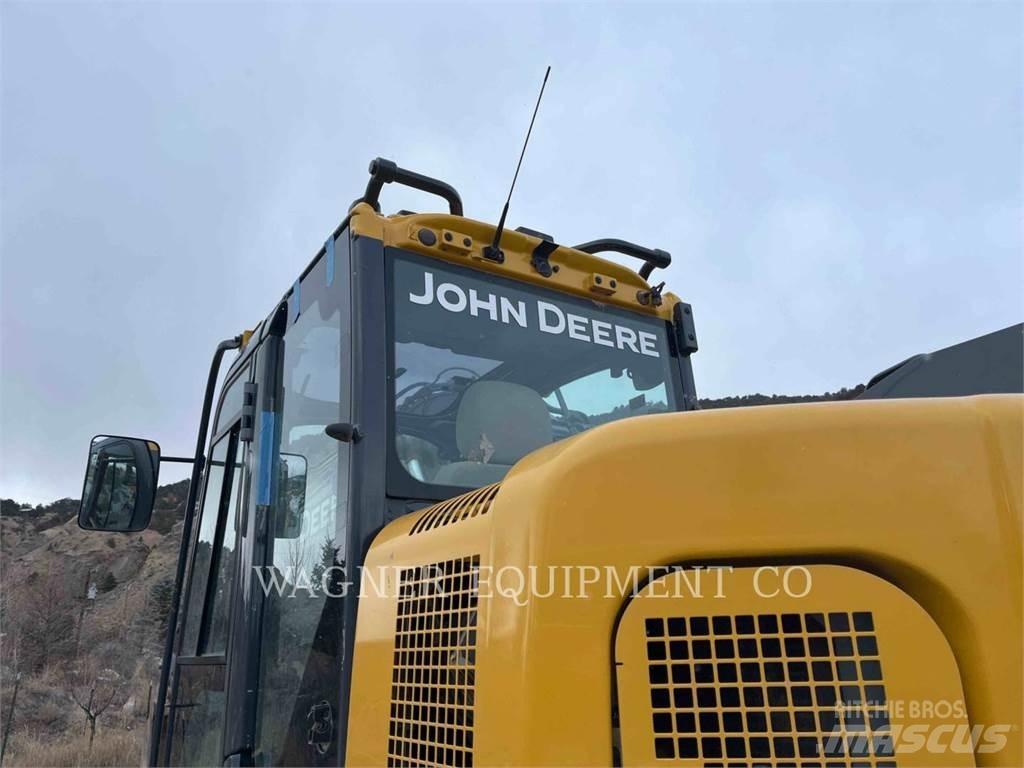 John Deere & CO. 135G Гусеничные экскаваторы