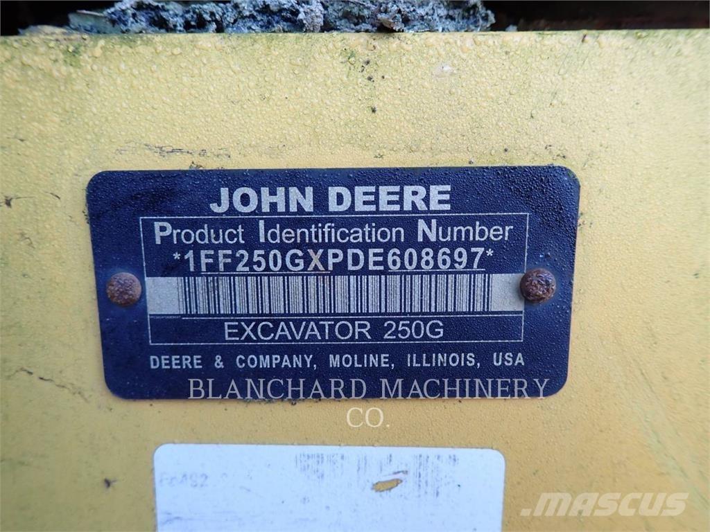 John Deere & CO. 250G LC Гусеничные экскаваторы