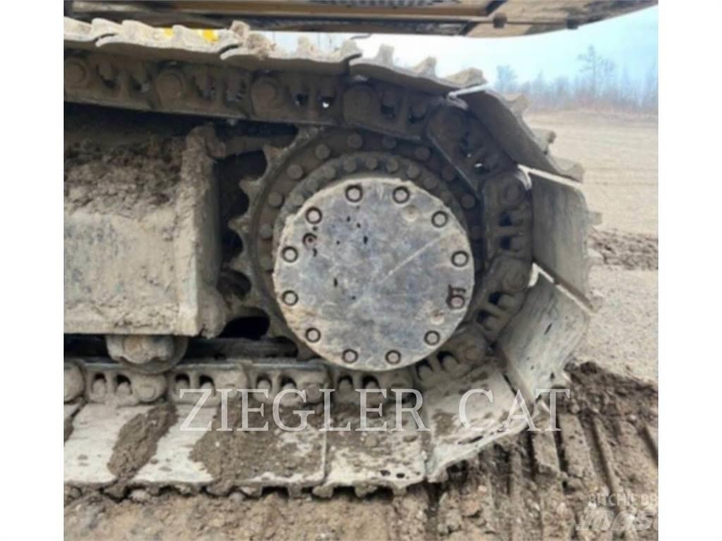John Deere & CO. 250GLC Гусеничные экскаваторы
