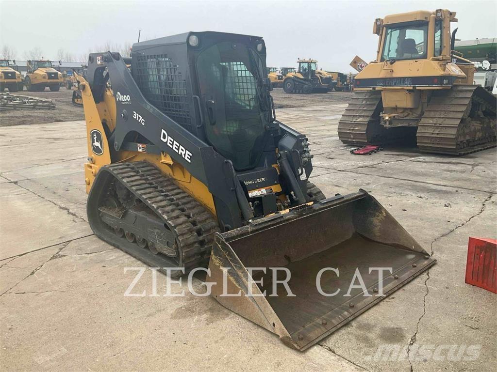 John Deere & CO. 317G Гусеничные фронтальные погрузчики