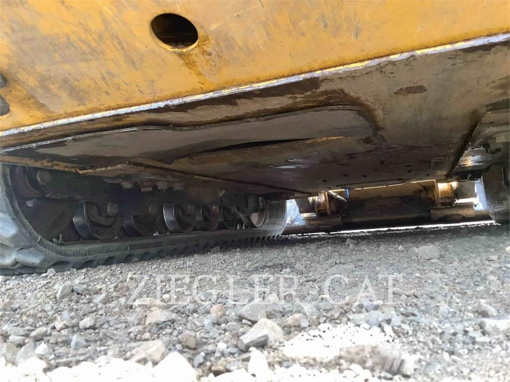 John Deere & CO. 333G Гусеничные фронтальные погрузчики