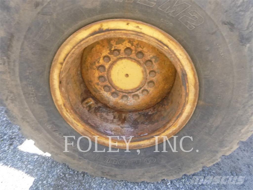 John Deere & CO. 524K Фронтальные погрузчики