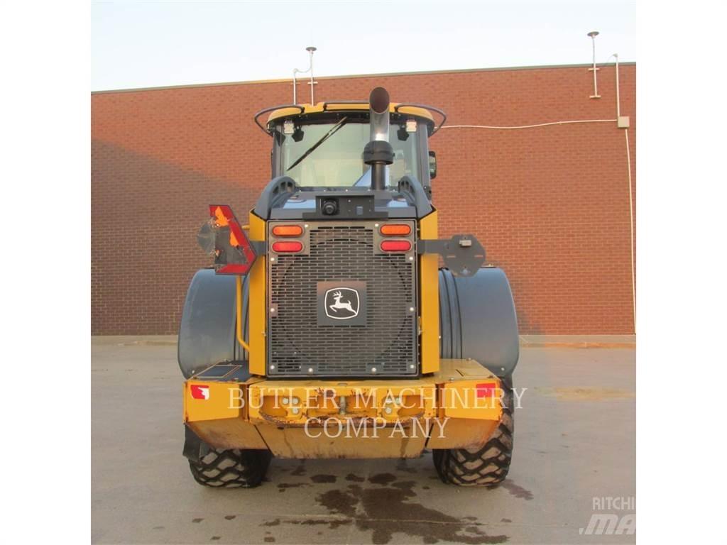 John Deere & CO. 544K Фронтальные погрузчики