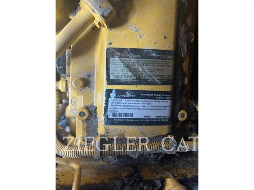 John Deere & CO. 544L Фронтальные погрузчики