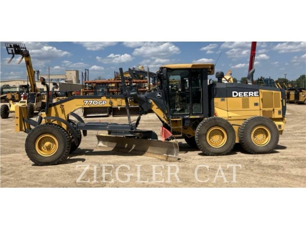 John Deere & CO. 770_AO Грейдеры