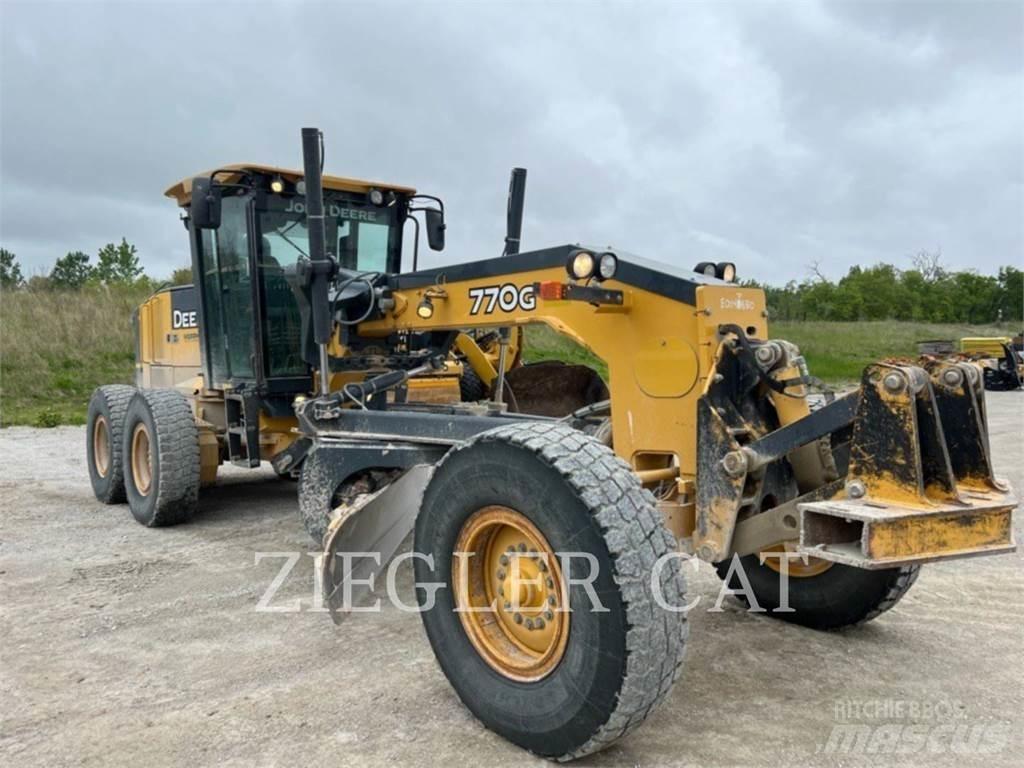 John Deere & CO. 770 G Грейдеры