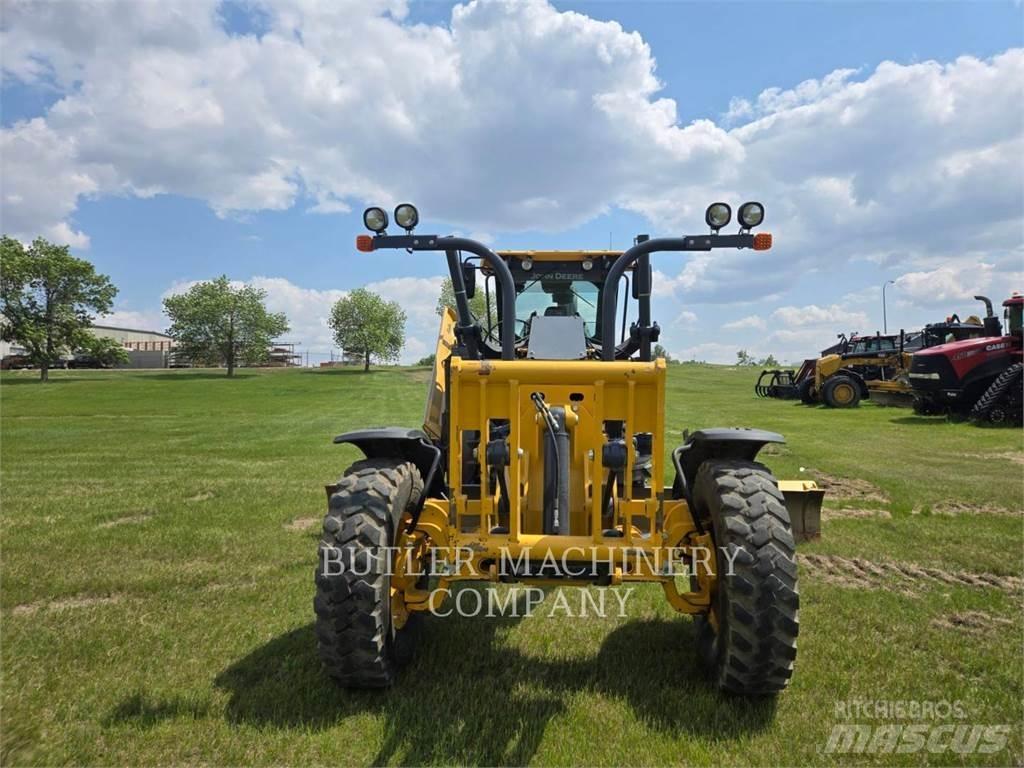 John Deere & CO. 770G Грейдеры