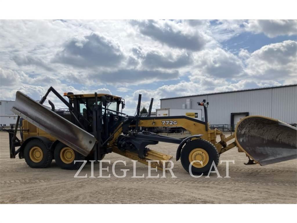 John Deere & CO. 772 G Грейдеры