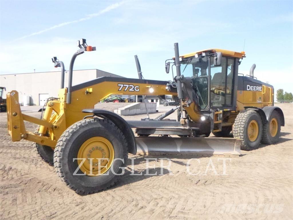 John Deere & CO. 772 G Грейдеры