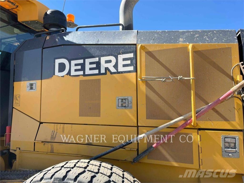 John Deere & CO. 772G AWD Грейдеры