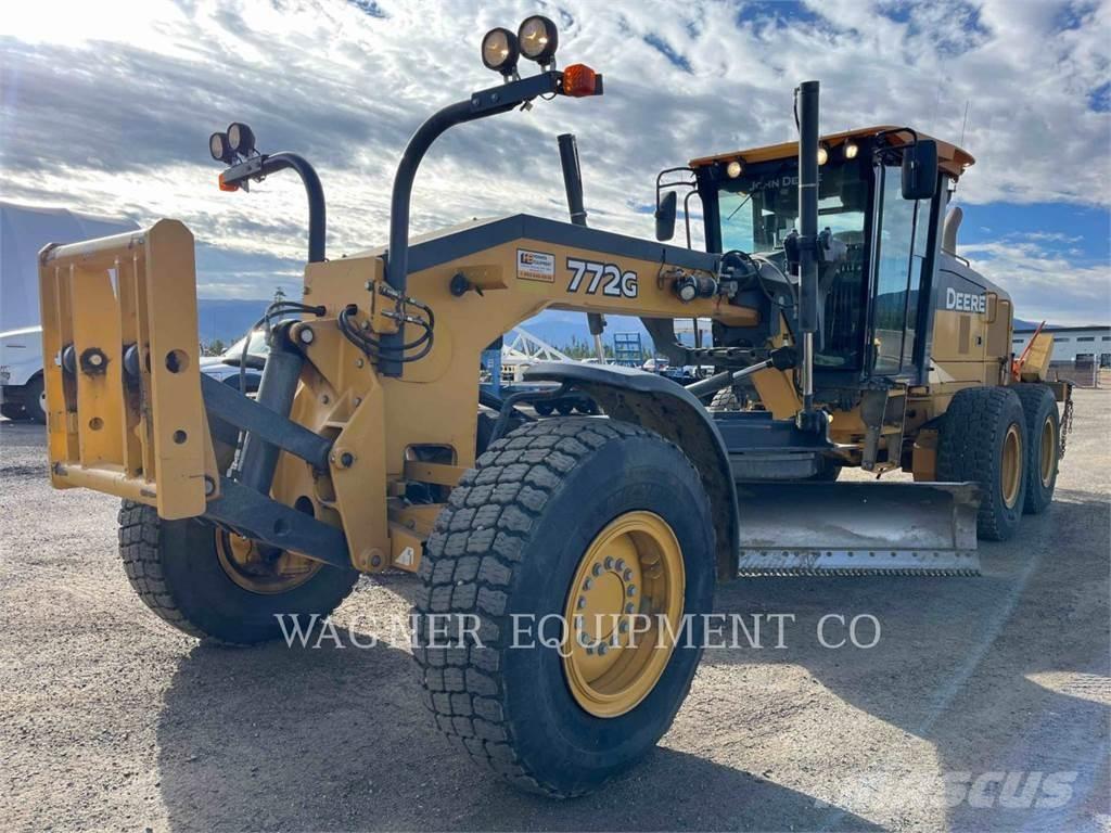John Deere & CO. 772G AWD Грейдеры