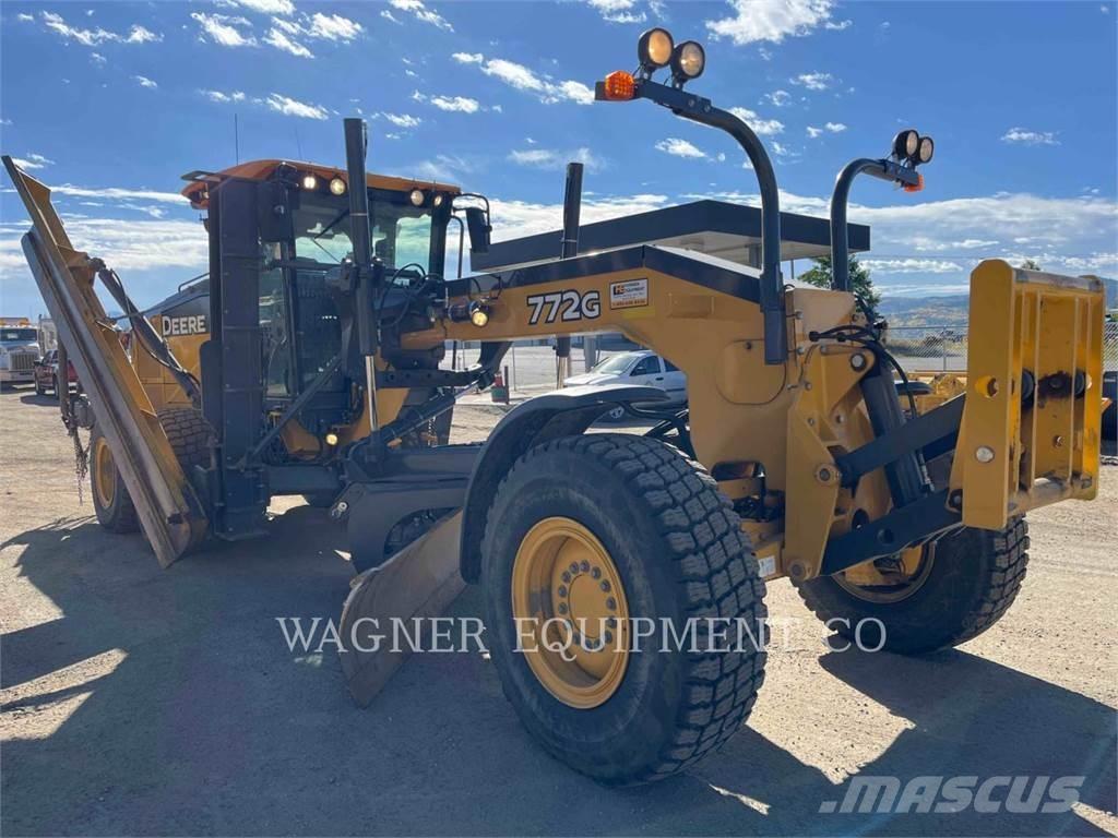 John Deere & CO. 772G AWD Грейдеры