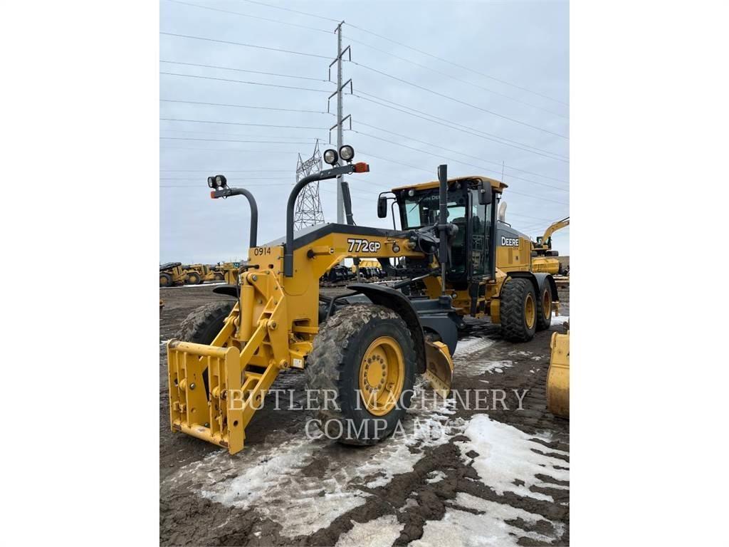 John Deere & CO. 772GP Грейдеры