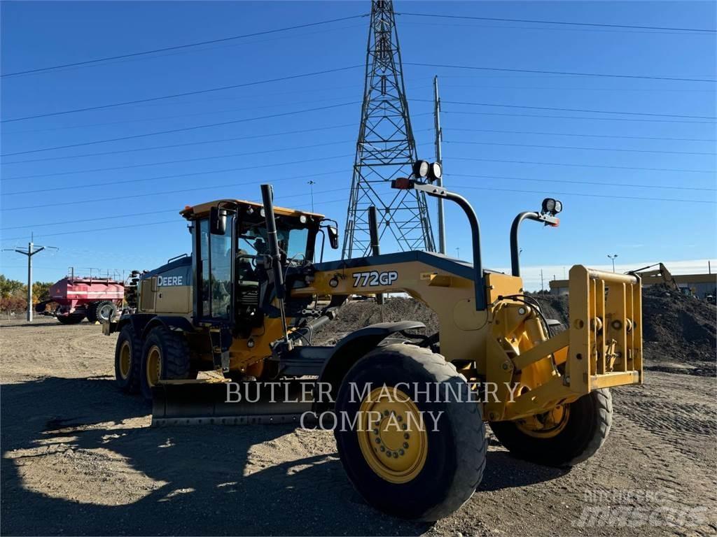 John Deere & CO. 772GP Грейдеры