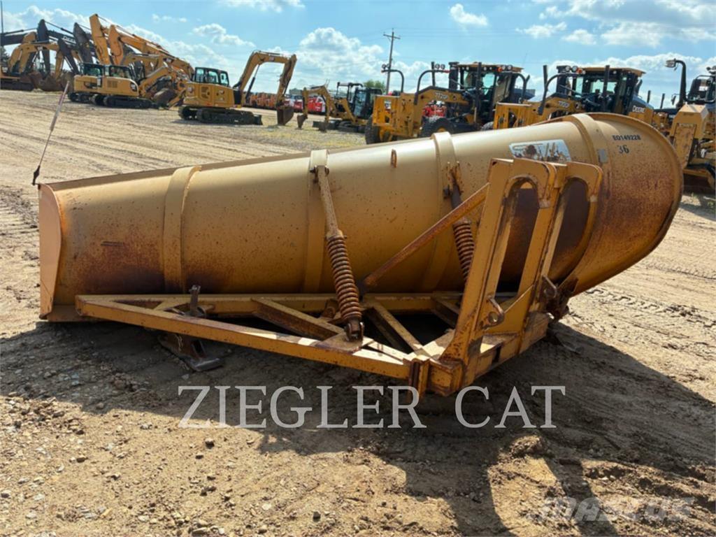 John Deere & CO. 772GP Грейдеры