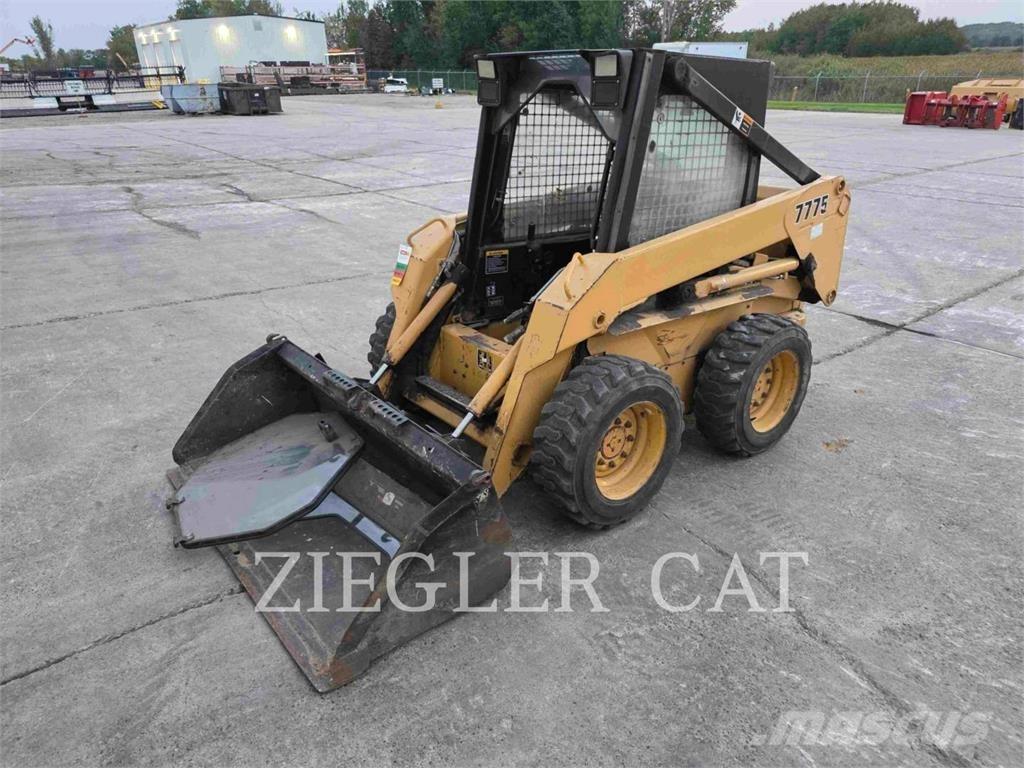 John Deere & CO. 7775 Мини-погрузчики