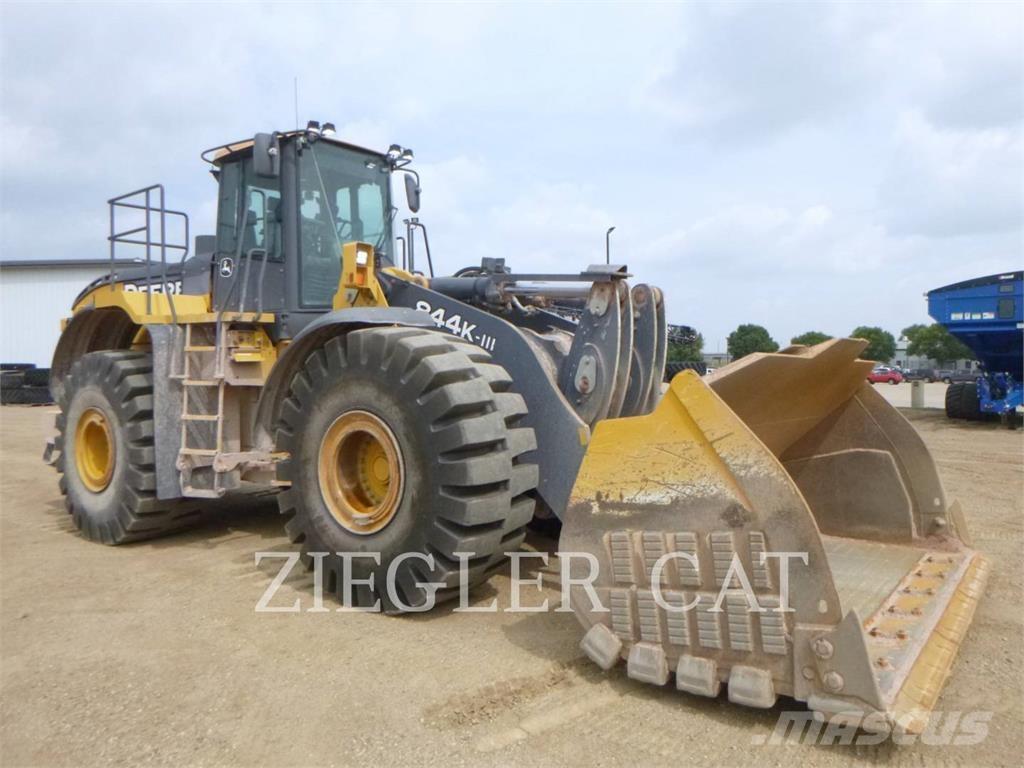 John Deere & CO. 844K III Фронтальные погрузчики