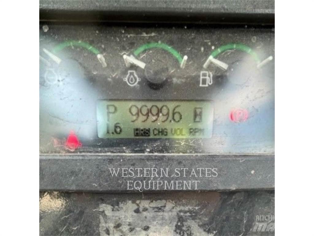John Deere & CO. JD 650J Гусеничные бульдозеры