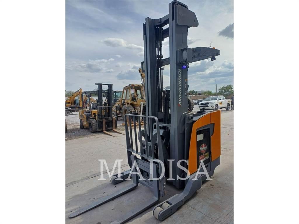 Jungheinrich ETR 235 Другие складские механизмы