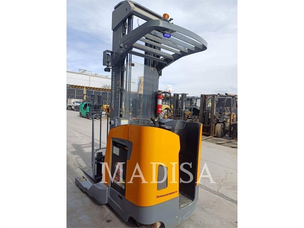Jungheinrich ETR 235 Другие складские механизмы