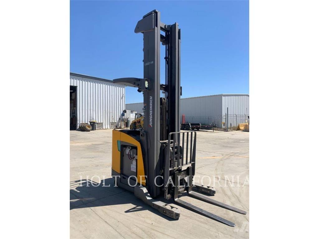 Jungheinrich ETR335DA Другие складские механизмы