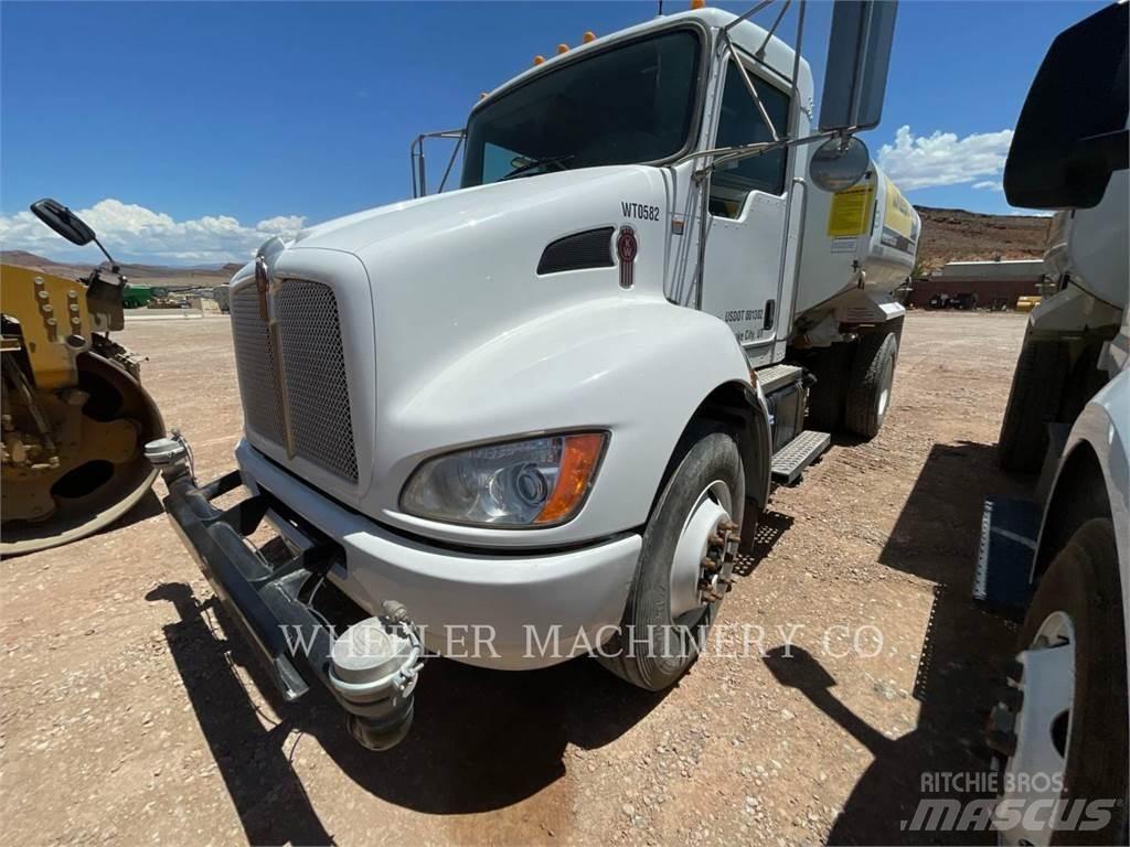 Kenworth WT2000 A Грузовики-цистерны