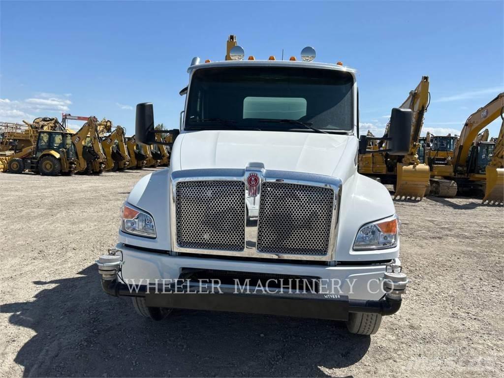 Kenworth WT4000 A Грузовики-цистерны