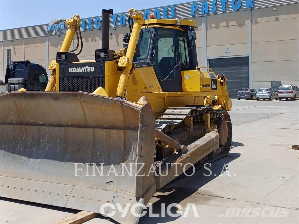 Komatsu D155 Гусеничные бульдозеры