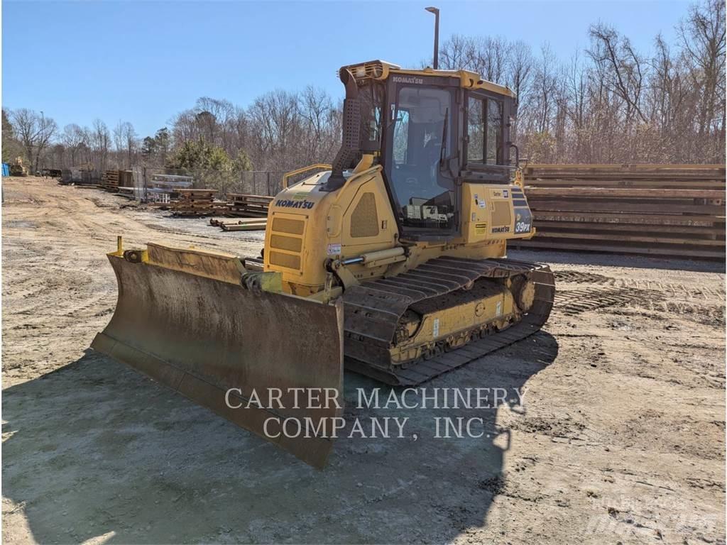 Komatsu D39PX-24 Гусеничные бульдозеры