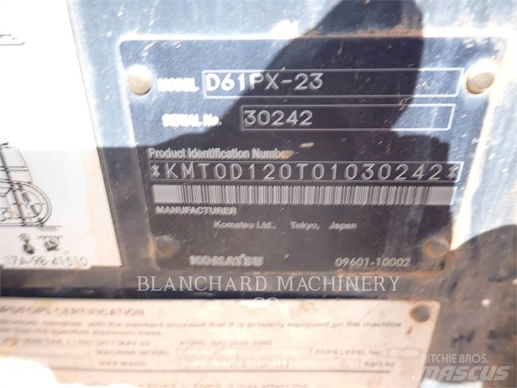 Komatsu D61PX-23 Гусеничные бульдозеры