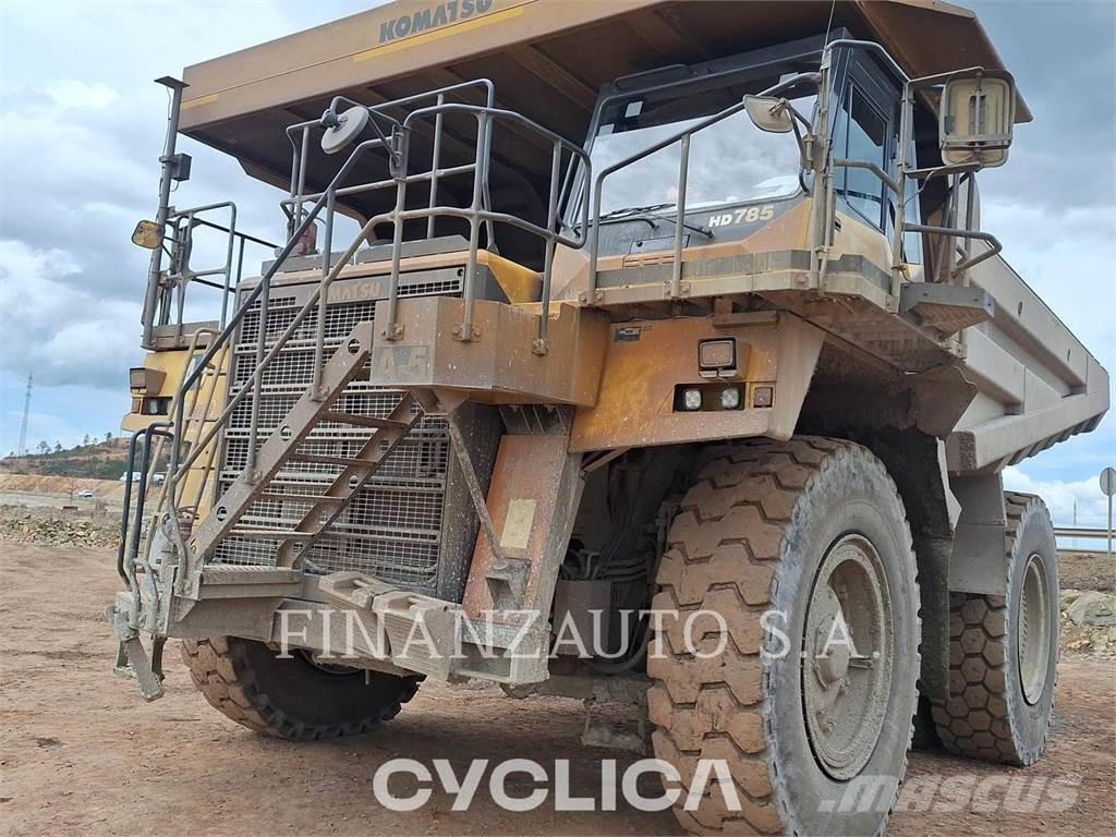 Komatsu HD785-7 Шарнирно-сочленённые самосвалы