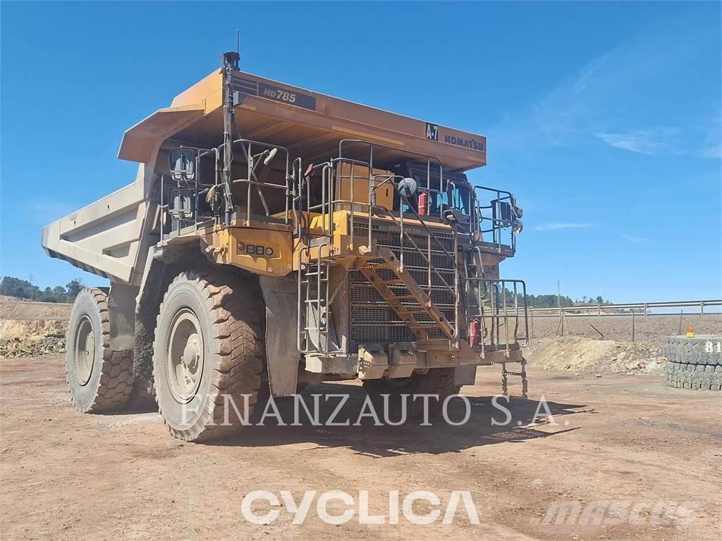 Komatsu HD785-8 Шарнирно-сочленённые самосвалы