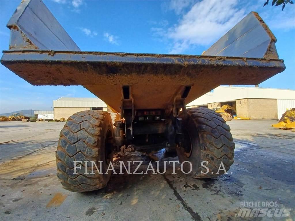 Komatsu HM400-2 Шарнирно-сочленённые самосвалы