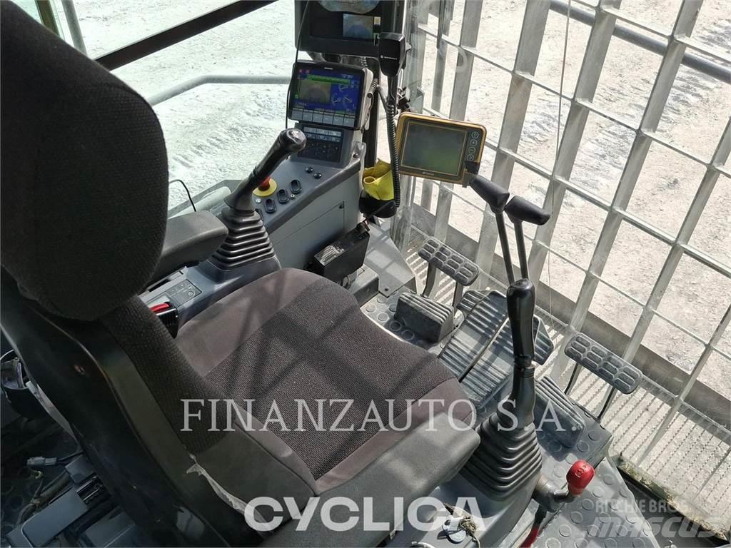 Komatsu PC2000-11 Гусеничные экскаваторы