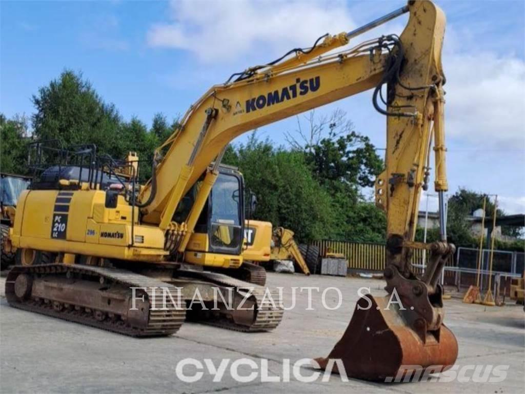Komatsu PC210 Гусеничные экскаваторы