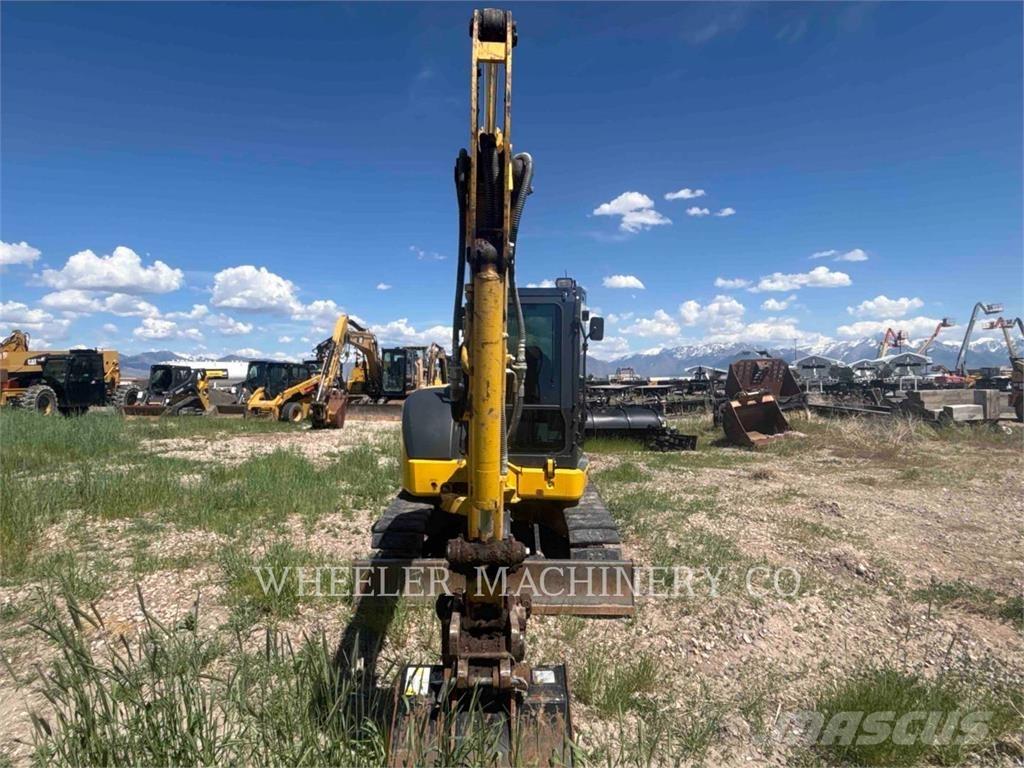 Komatsu PC55MR-5 Гусеничные экскаваторы