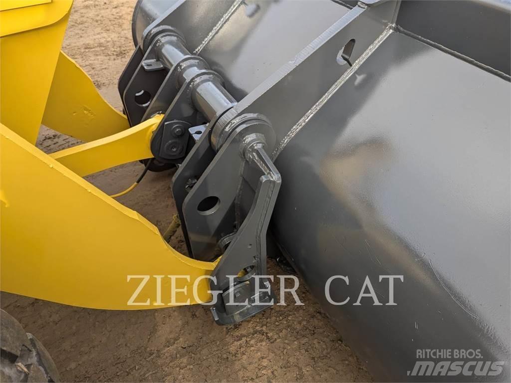 Komatsu WA250-5L Фронтальные погрузчики