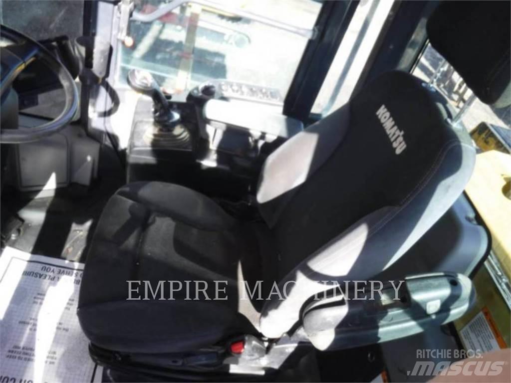 Komatsu WA320-8 Фронтальные погрузчики