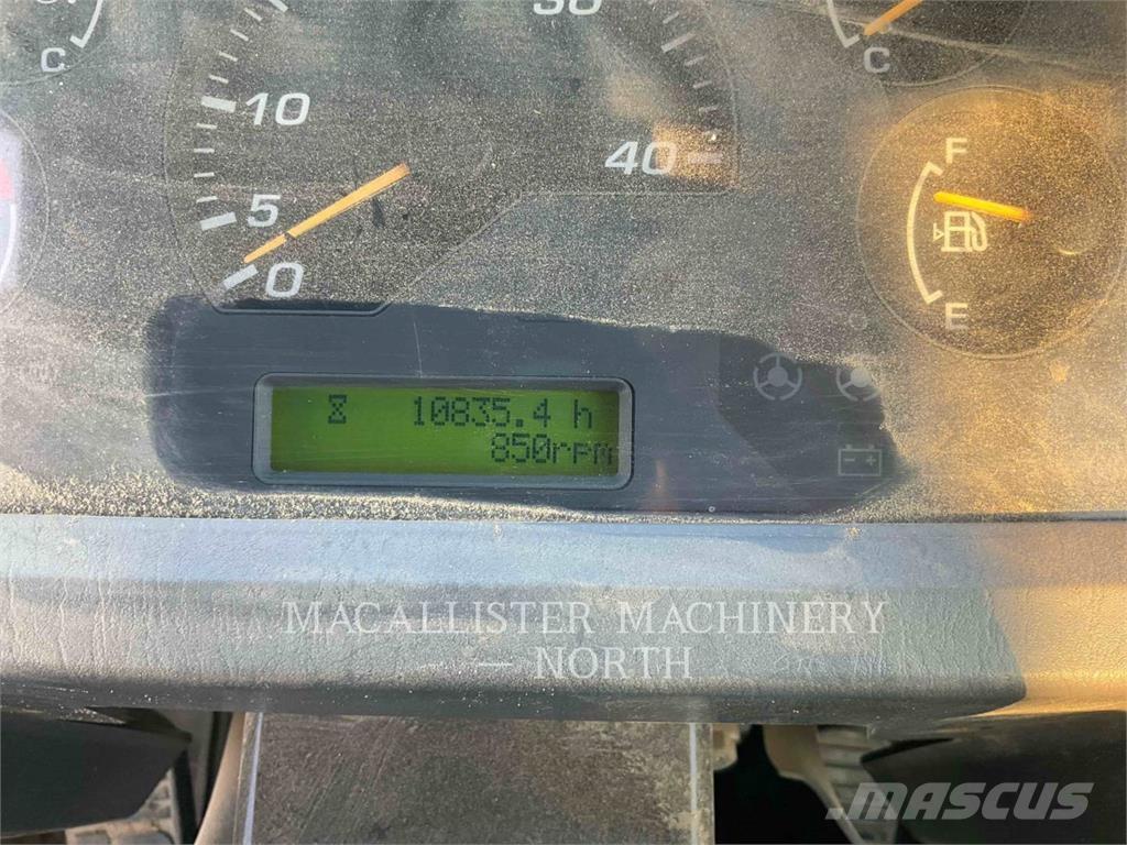 Komatsu WA430-6 Фронтальные погрузчики