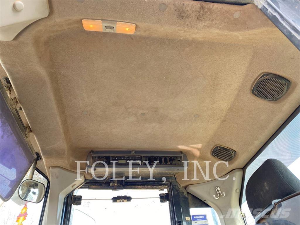 Komatsu WA470-8 Фронтальные погрузчики