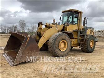 Komatsu WA500-3L Фронтальные погрузчики