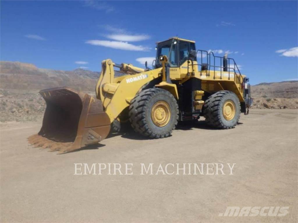 Komatsu WA600-6 Фронтальные погрузчики