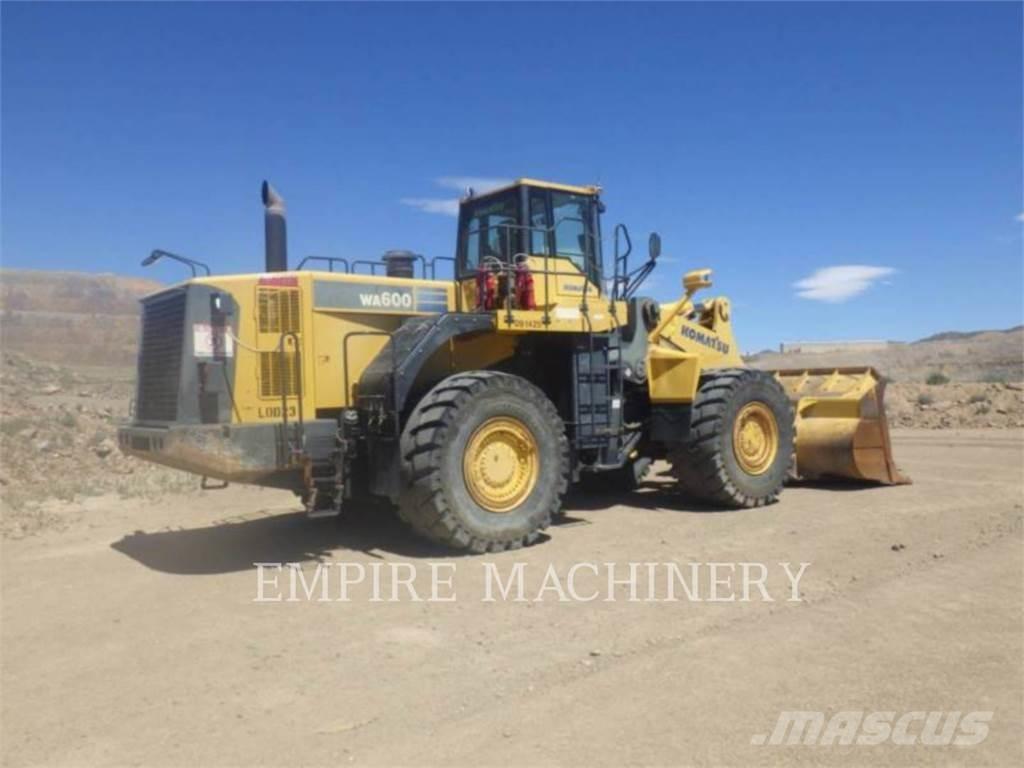Komatsu WA600-6 Фронтальные погрузчики