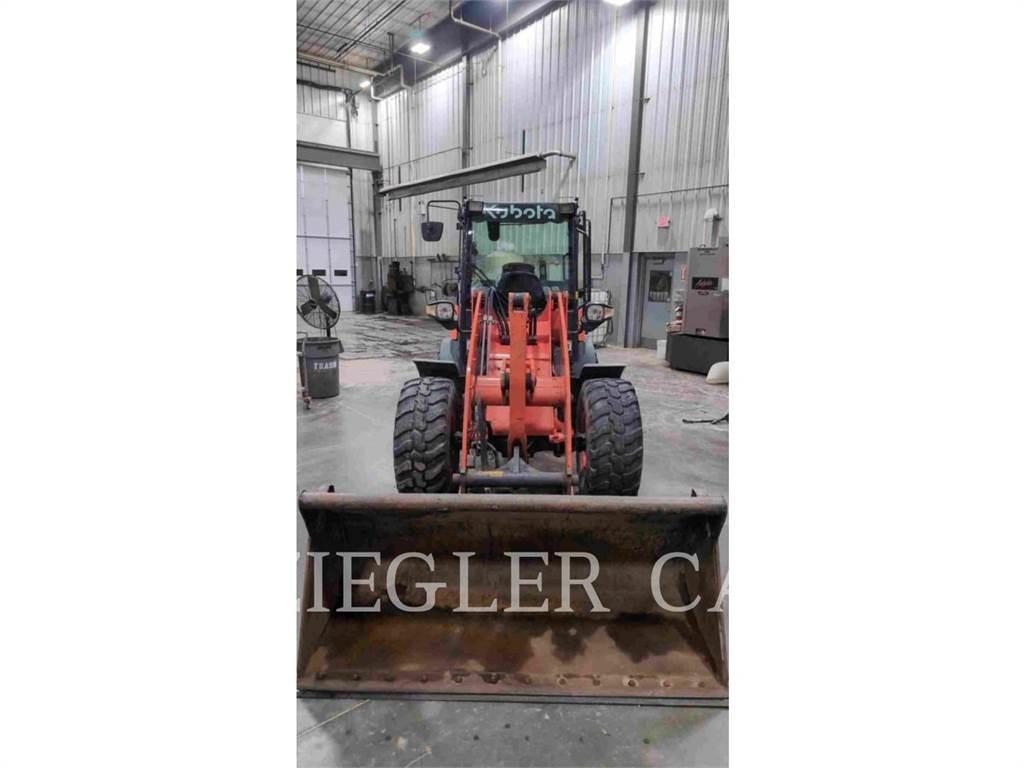 Kubota R630 Фронтальные погрузчики