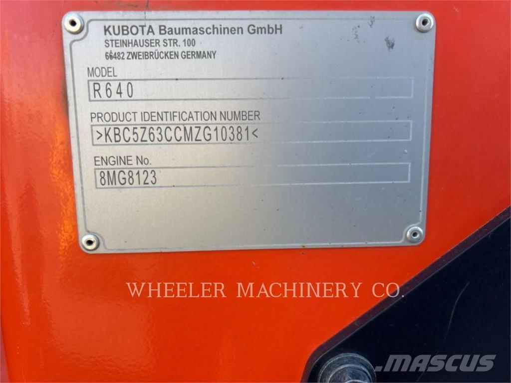 Kubota R640 CWL Фронтальные погрузчики
