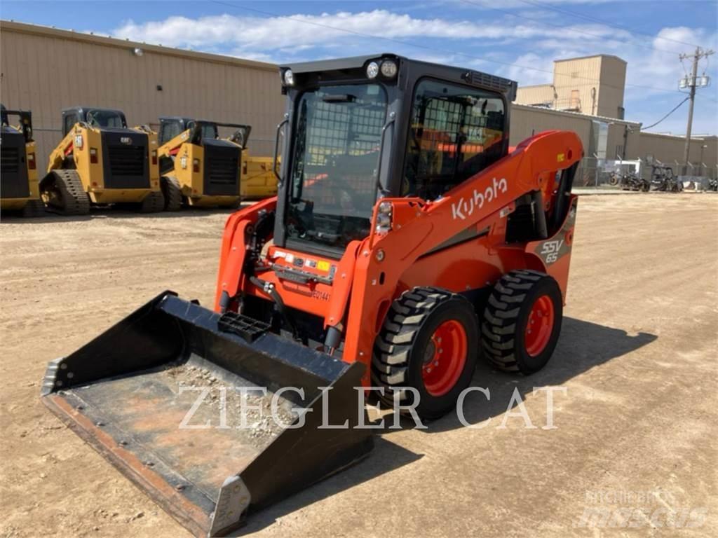 Kubota SSV65 Мини-погрузчики