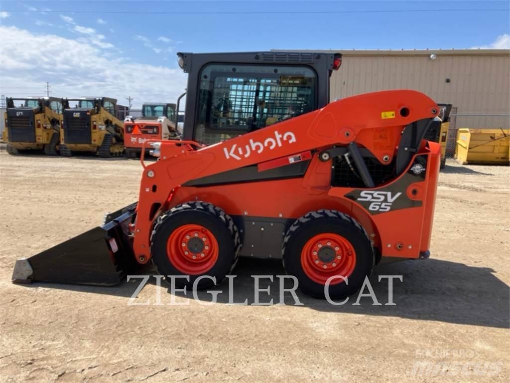 Kubota SSV65 Мини-погрузчики
