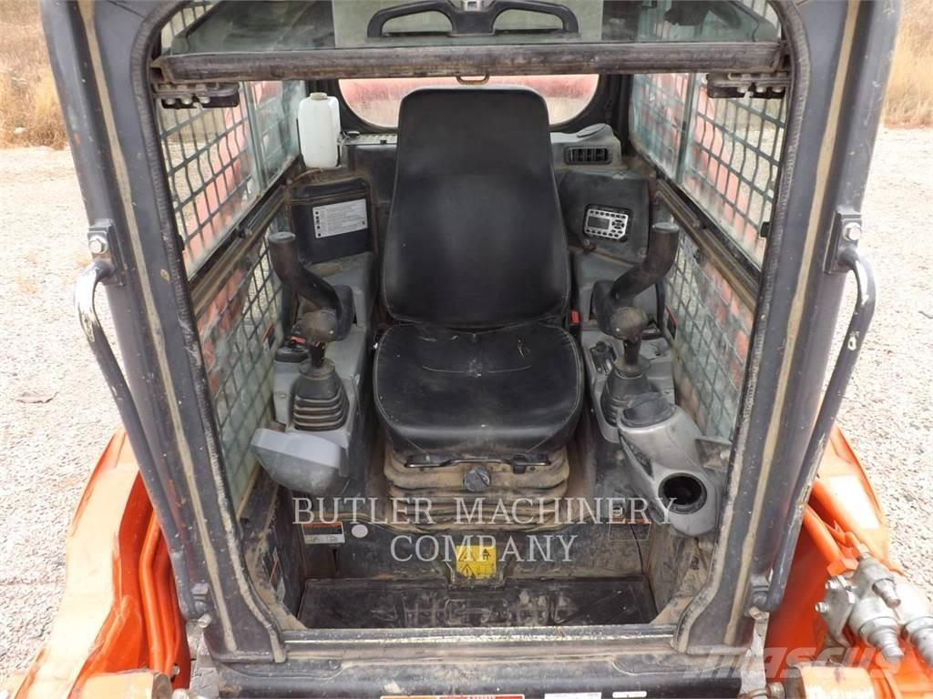 Kubota SVL 75-2 Гусеничные фронтальные погрузчики